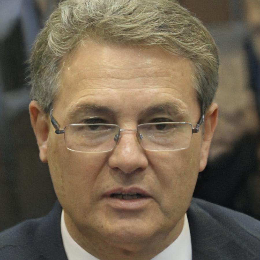 Baş təlimatçı profil şəkli